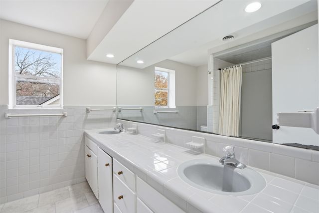 8625 Marys Creek Drive, Benbrook, TX 76116