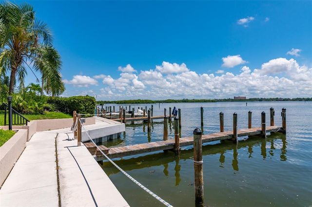 9011 MIDNIGHT PASS ROAD 228, Sarasota, FL 34242