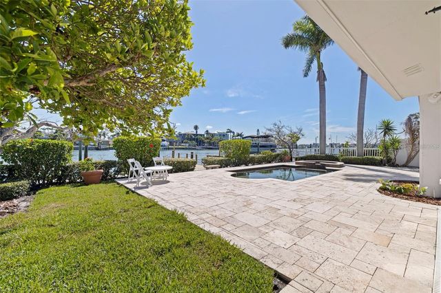 11225 4TH STREET E, Treasure Island, FL 33706
