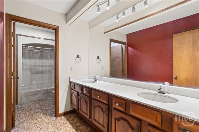 111 Stonewall Drive, Savannah, GA 31419