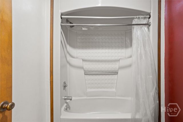 111 Stonewall Drive, Savannah, GA 31419