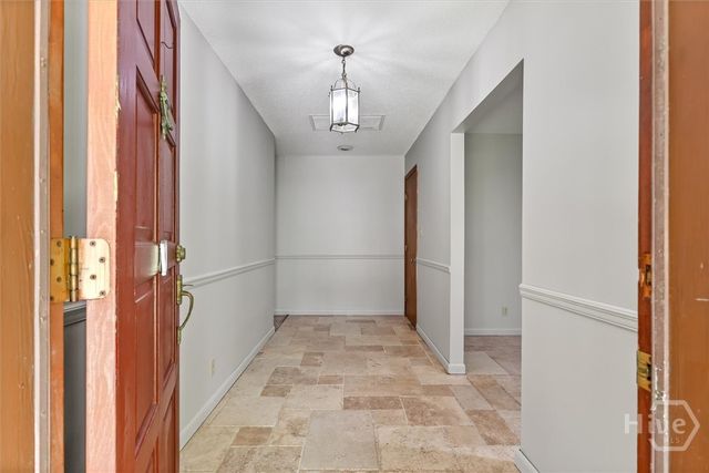 111 Stonewall Drive, Savannah, GA 31419