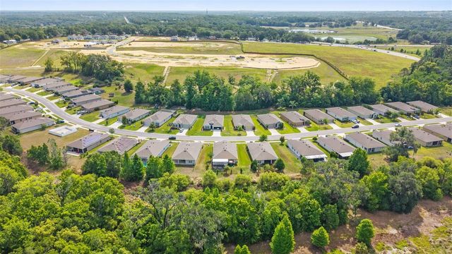 12421 EASTPOINTE DRIVE, Dade City, FL 33525