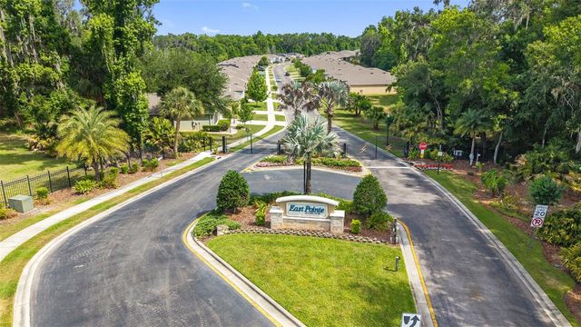12421 EASTPOINTE DRIVE, Dade City, FL 33525