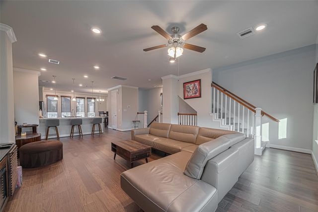 11922 Briarwood Hill Way, Houston, TX 77051