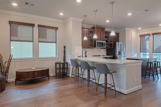 11922 Briarwood Hill Way, Houston, TX 77051