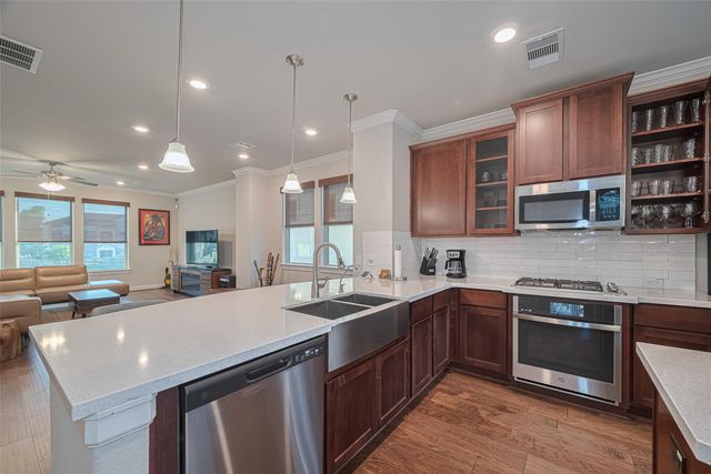 11922 Briarwood Hill Way, Houston, TX 77051