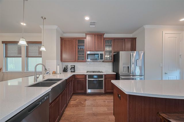 11922 Briarwood Hill Way, Houston, TX 77051