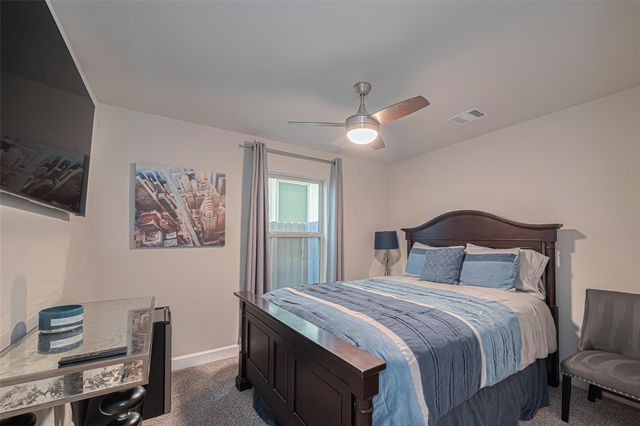 11922 Briarwood Hill Way, Houston, TX 77051