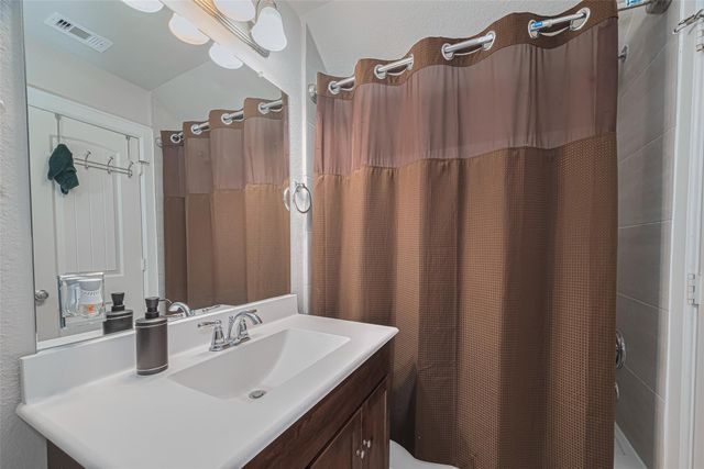 11922 Briarwood Hill Way, Houston, TX 77051