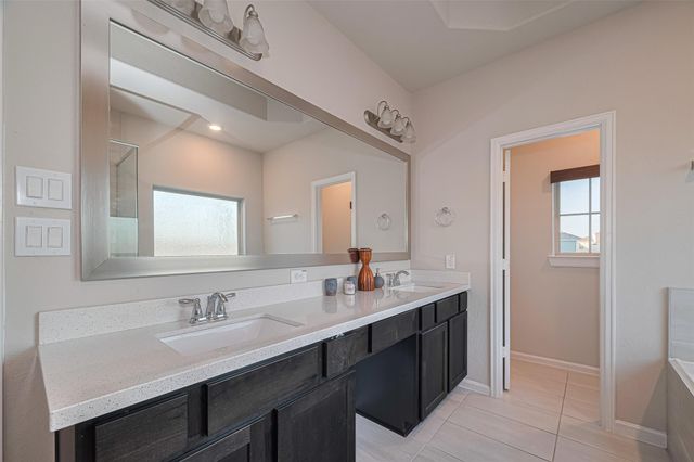 11922 Briarwood Hill Way, Houston, TX 77051