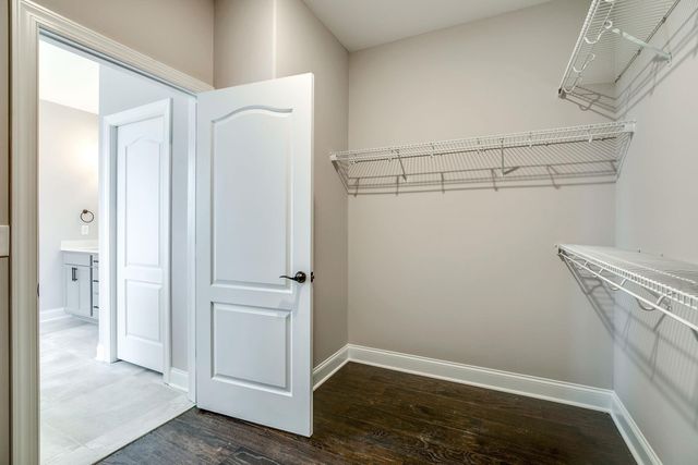 6804 Kew Gdn, Smyrna, TN 37167