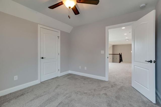 6804 Kew Gdn, Smyrna, TN 37167