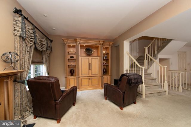 58 BUCKINGHAM PL, Cherry Hill, NJ 08003