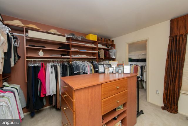 58 BUCKINGHAM PL, Cherry Hill, NJ 08003