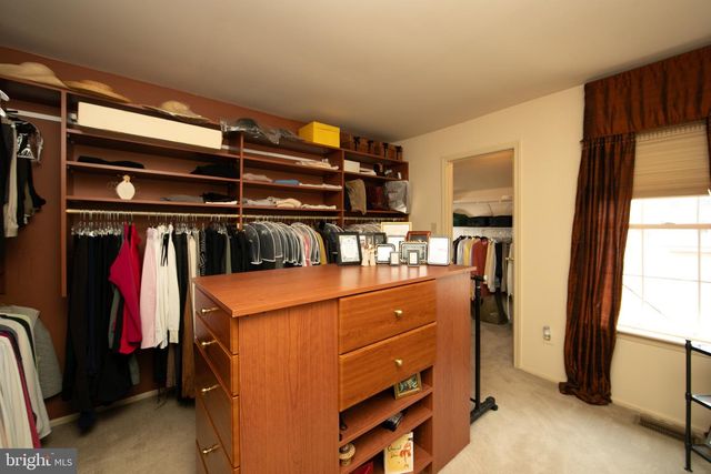 58 BUCKINGHAM PL, Cherry Hill, NJ 08003