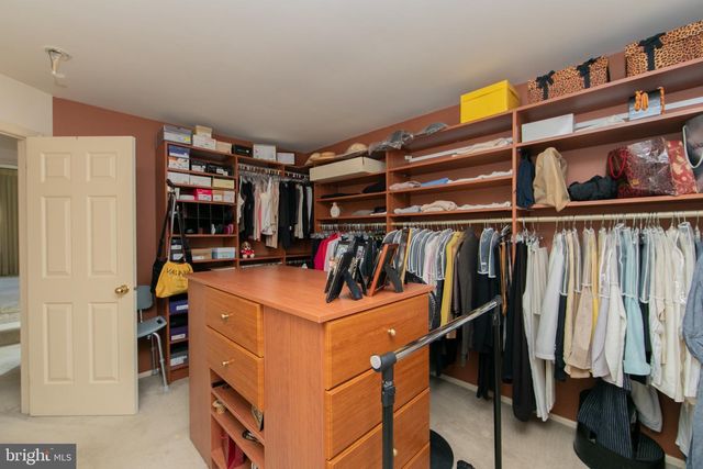 58 BUCKINGHAM PL, Cherry Hill, NJ 08003