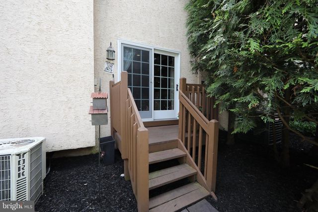 58 BUCKINGHAM PL, Cherry Hill, NJ 08003