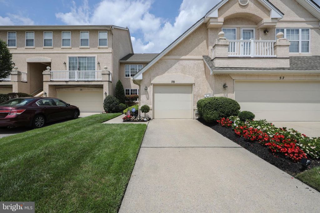 58 BUCKINGHAM PL, Cherry Hill, NJ 08003