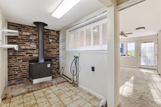 21503 S State Route Y Highway, Belton, MO 64012