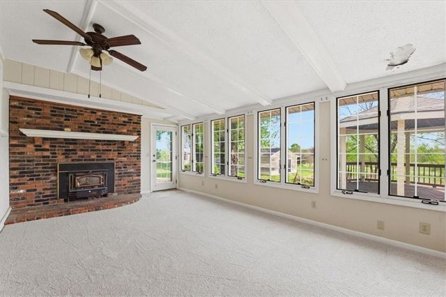 21503 S State Route Y Highway, Belton, MO 64012