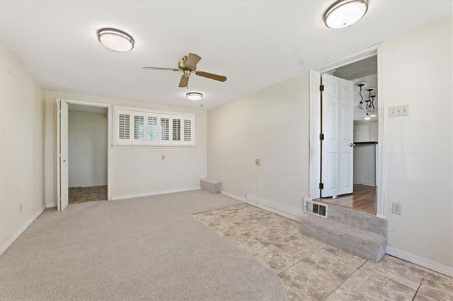 21503 S State Route Y Highway, Belton, MO 64012