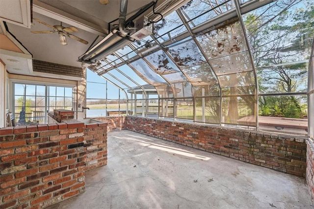 21503 S State Route Y Highway, Belton, MO 64012