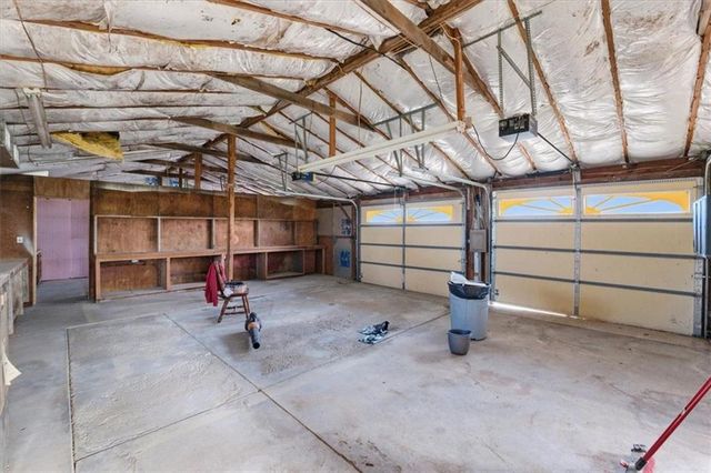 21503 S State Route Y Highway, Belton, MO 64012