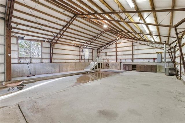 21503 S State Route Y Highway, Belton, MO 64012