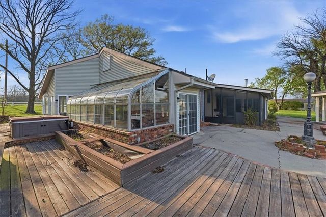 21503 S State Route Y Highway, Belton, MO 64012