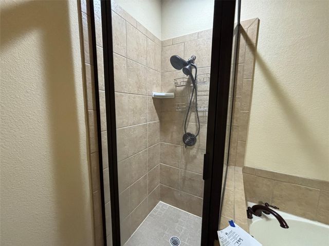 2101 Town Centre DR 1604, Round Rock, TX 78664