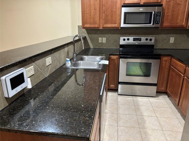 2101 Town Centre DR 1604, Round Rock, TX 78664