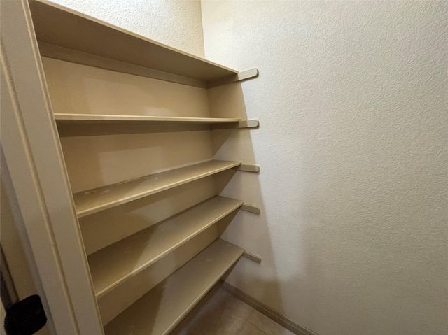 2101 Town Centre DR 1604, Round Rock, TX 78664