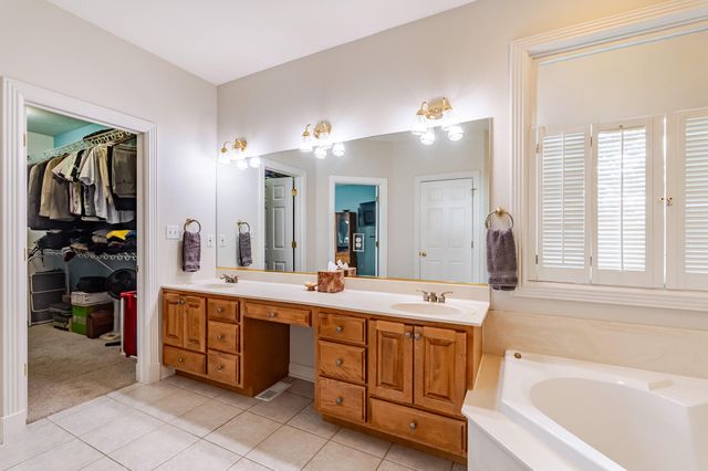 11255 Bell Place, Crown Point, IN 46307