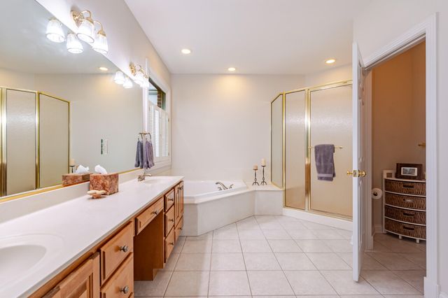 11255 Bell Place, Crown Point, IN 46307