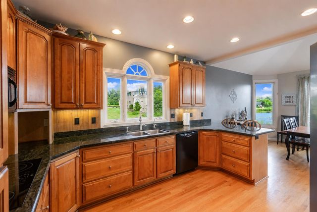 11255 Bell Place, Crown Point, IN 46307