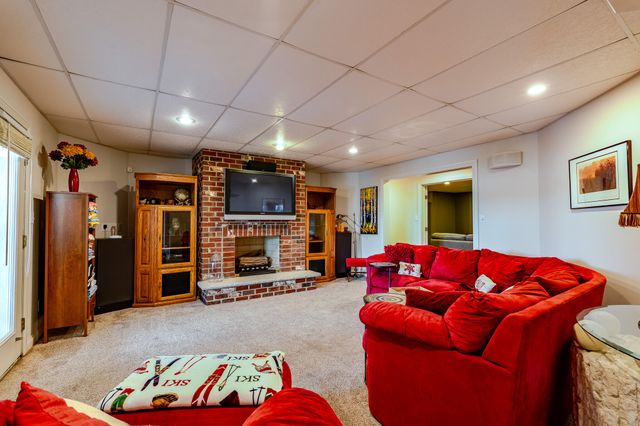 11255 Bell Place, Crown Point, IN 46307