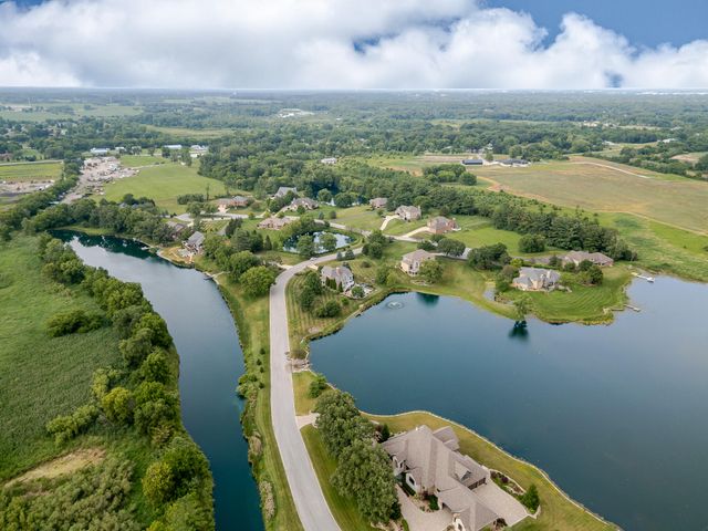 11255 Bell Place, Crown Point, IN 46307