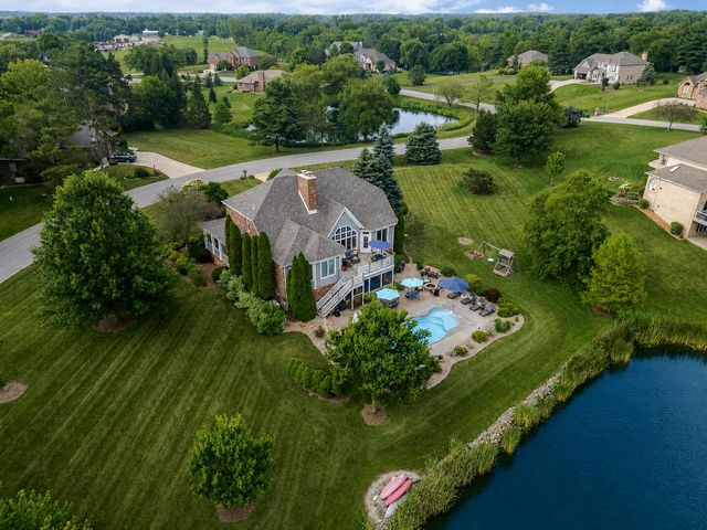 11255 Bell Place, Crown Point, IN 46307