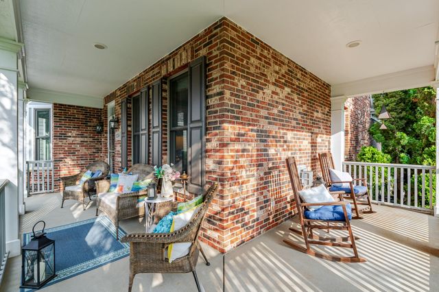 11255 Bell Place, Crown Point, IN 46307