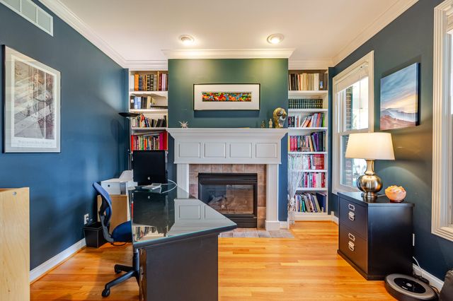 11255 Bell Place, Crown Point, IN 46307