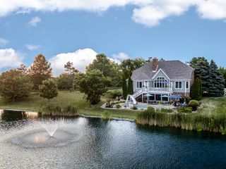 11255 Bell Place, Crown Point, IN 46307
