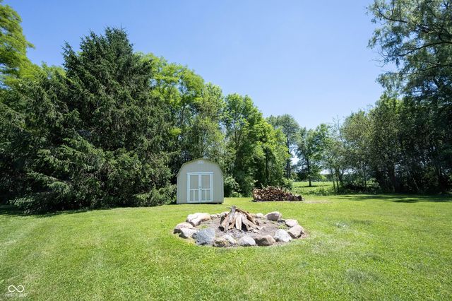 4269 E 200 N, Greenfield, IN 46140