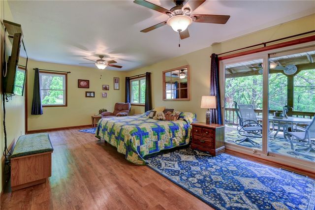 26742 Royal Point Drive, Shell Knob, MO 65747