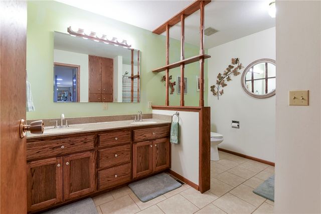 26742 Royal Point Drive, Shell Knob, MO 65747