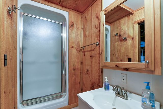 26742 Royal Point Drive, Shell Knob, MO 65747