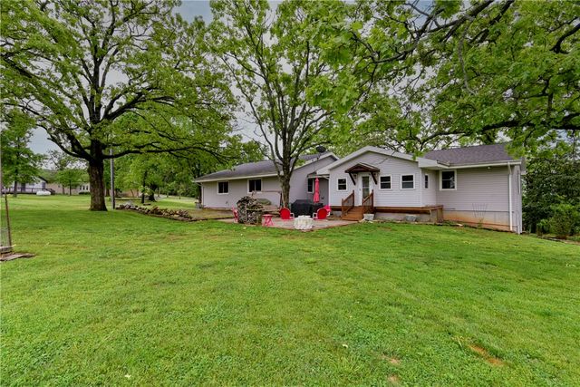 26742 Royal Point Drive, Shell Knob, MO 65747