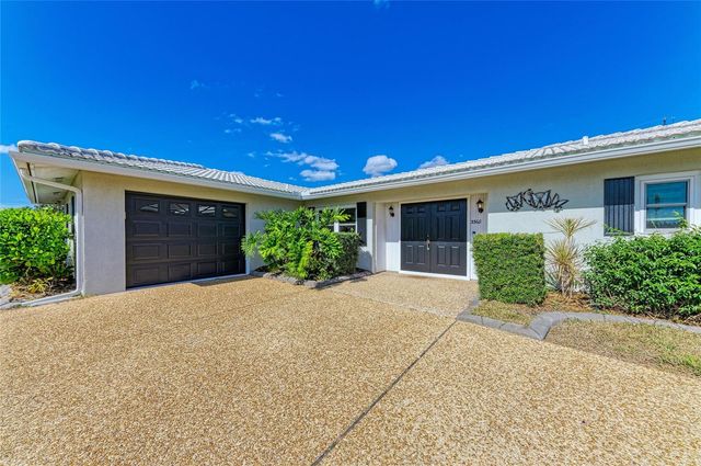 3368 SHEFFIELD CIRCLE, Sarasota, FL 34239