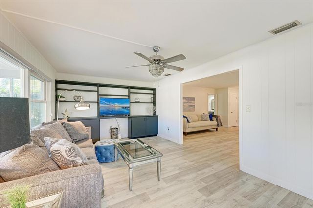 3368 SHEFFIELD CIRCLE, Sarasota, FL 34239