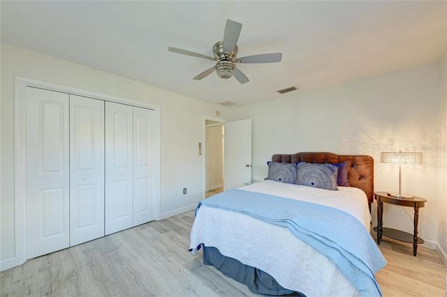 3368 SHEFFIELD CIRCLE, Sarasota, FL 34239